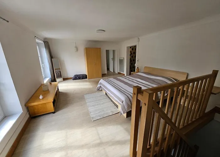 Maison A Louer * Insming